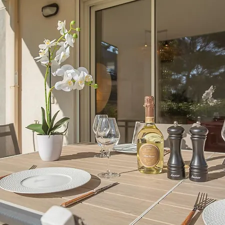 Daire 73m² Piscine Parking Saint-Raphaël